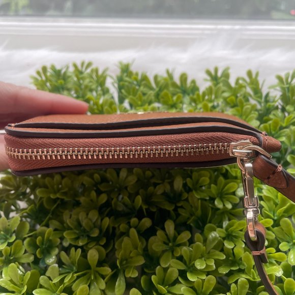 NWT Kate Spade Leila Card Holder Wristlet with Key Ring - Picture 8 of 9